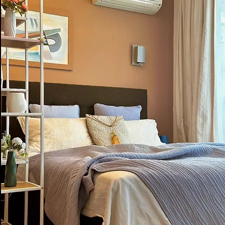 Emerald Breeze In Emerald Apartment