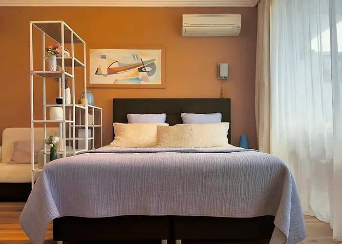 Emerald Breeze In Emerald * Ράβντα